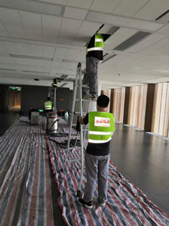 �L����ϴʩ����